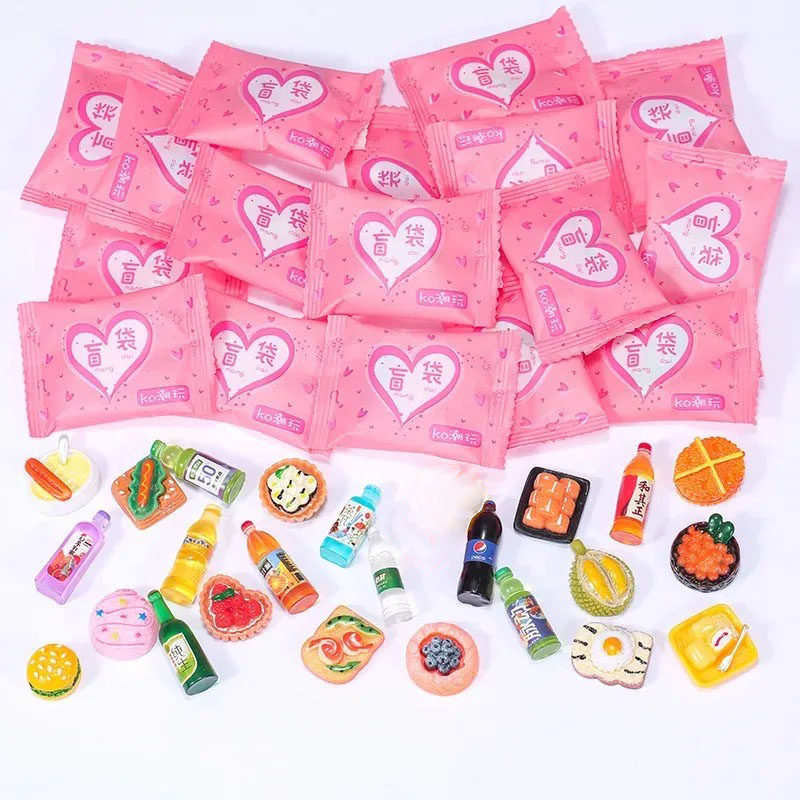-Random Style Bag Miniature Fo - đánh giá và giá Food Day Snacks